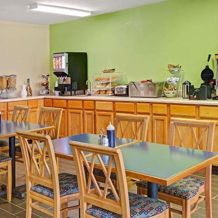 Microtel Inn & Suites By Wyndham Statesville Dış mekan fotoğraf