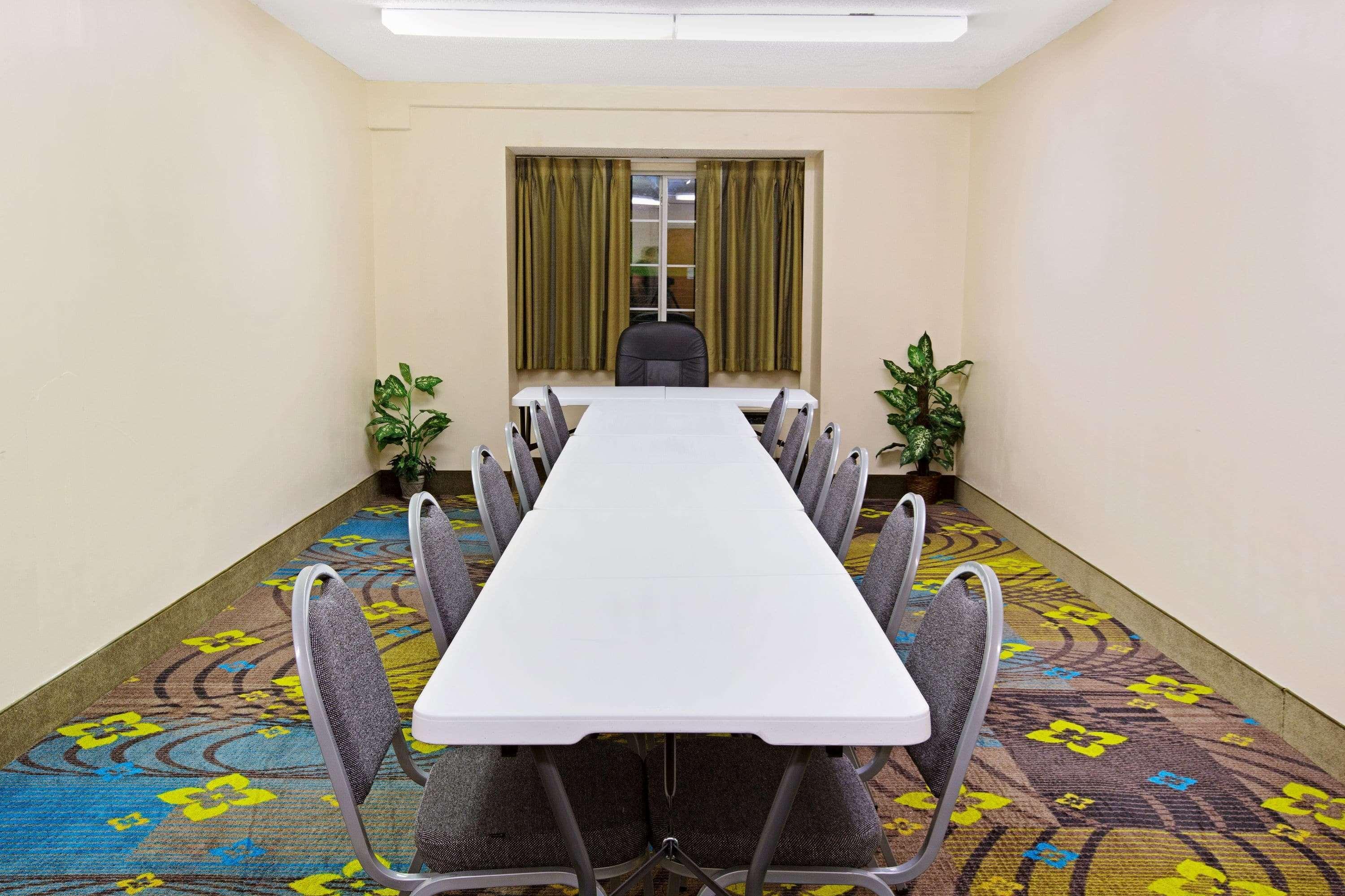 Microtel Inn & Suites By Wyndham Statesville Dış mekan fotoğraf