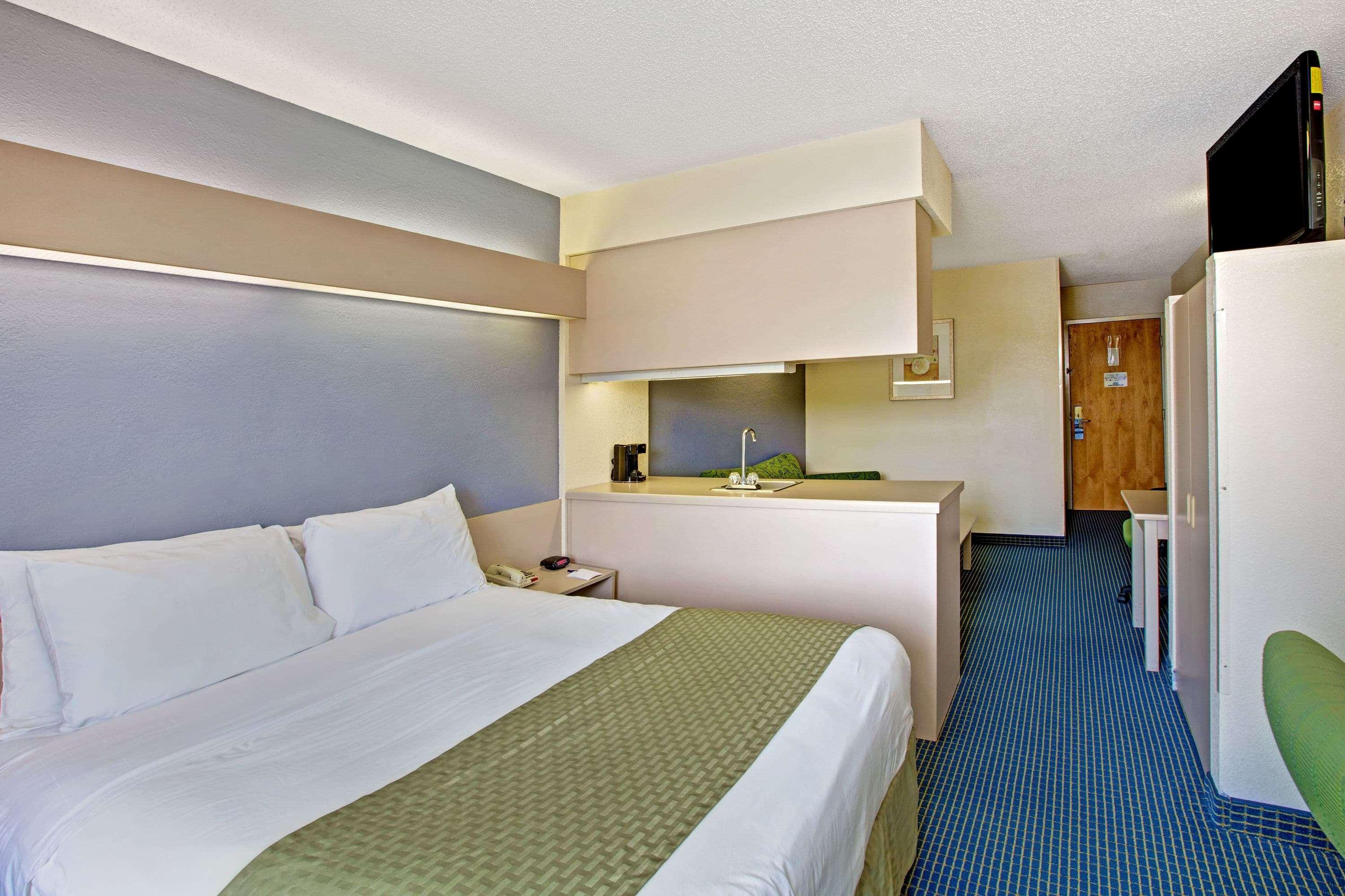 Microtel Inn & Suites By Wyndham Statesville Dış mekan fotoğraf