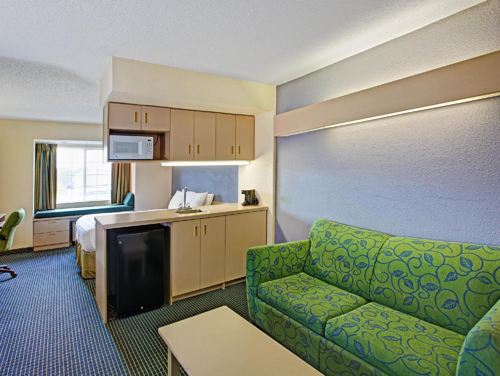 Microtel Inn & Suites By Wyndham Statesville Dış mekan fotoğraf