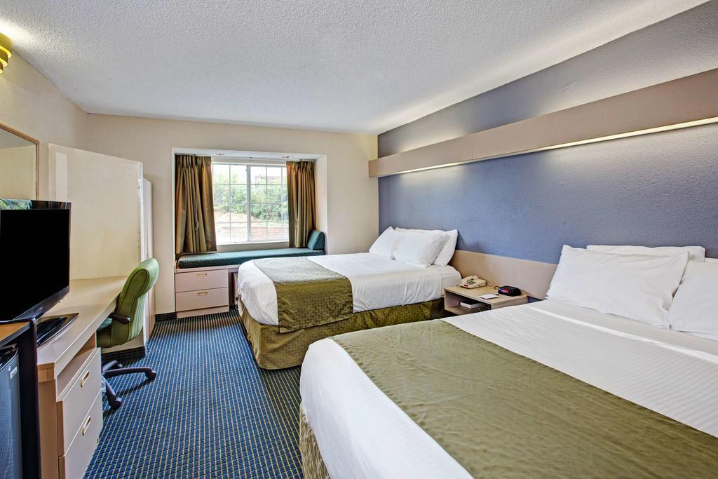 Microtel Inn & Suites By Wyndham Statesville Dış mekan fotoğraf