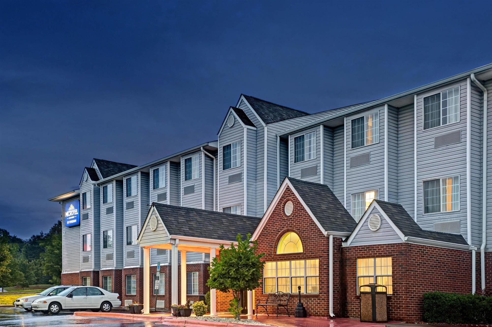 Microtel Inn & Suites By Wyndham Statesville Dış mekan fotoğraf